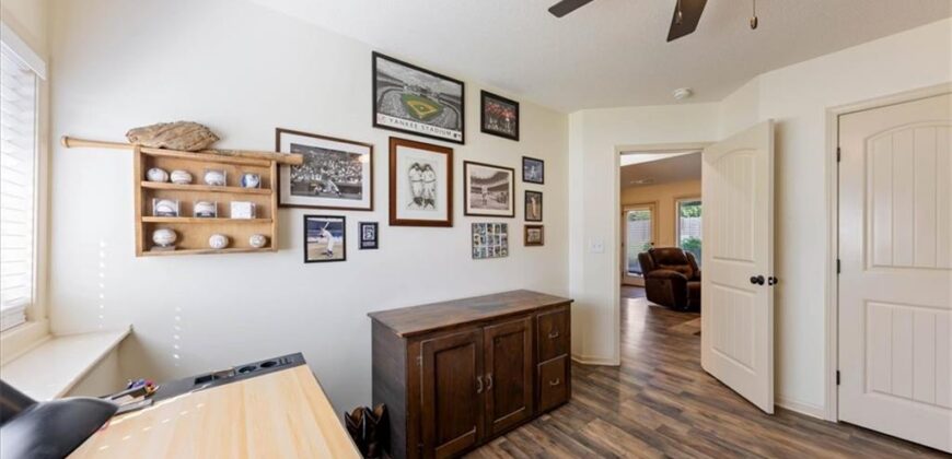 904 NW 110th Terrace, Kansas City, MO 64155