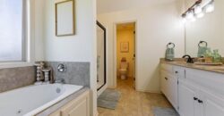 904 NW 110th Terrace, Kansas City, MO 64155