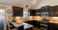 904 NW 110th Terrace, Kansas City, MO 64155