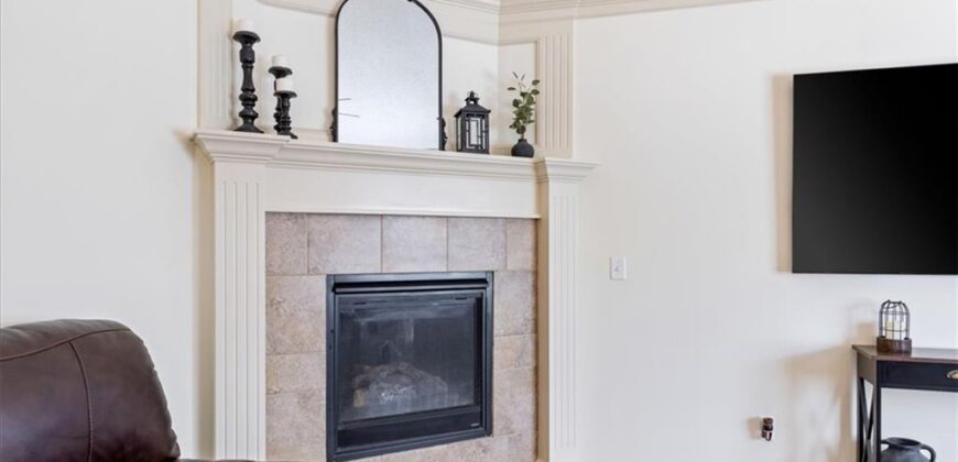 904 NW 110th Terrace, Kansas City, MO 64155