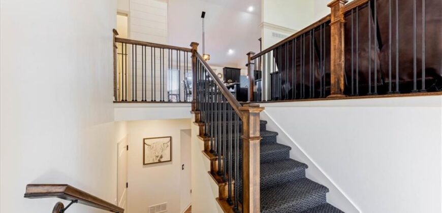 904 NW 110th Terrace, Kansas City, MO 64155