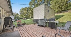 502 Dundee Road, Smithville, MO 64089