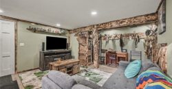 502 Dundee Road, Smithville, MO 64089