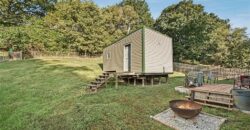 502 Dundee Road, Smithville, MO 64089