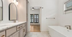 8806 NE 81st Terrace, Kansas City, MO 64158