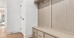 8806 NE 81st Terrace, Kansas City, MO 64158