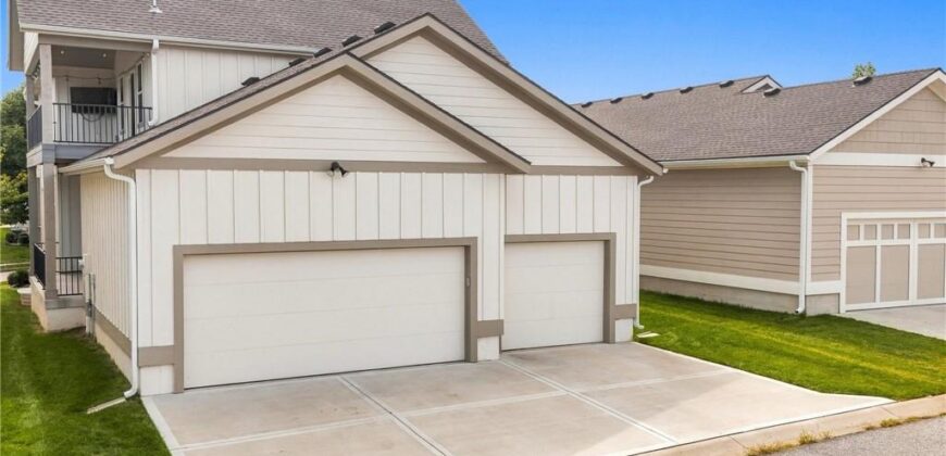 8806 NE 81st Terrace, Kansas City, MO 64158