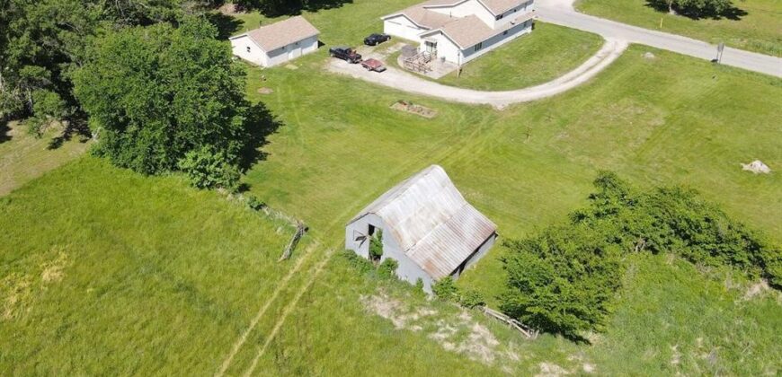 401 N Platte Avenue, Edgerton, MO 64444