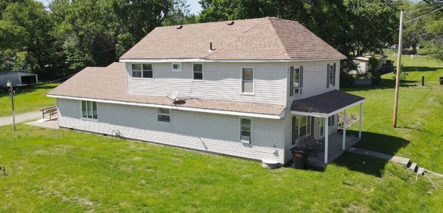 401 N Platte Avenue, Edgerton, MO 64444