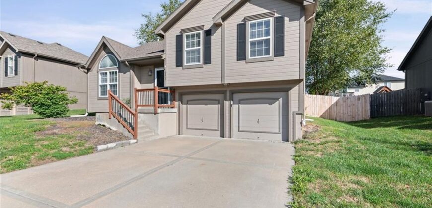 9100 NE 116th Terrace, Kansas City, MO 64157