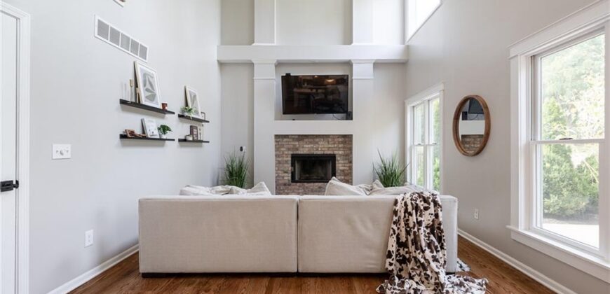 5002 NW 66th Terrace, Kansas City, MO 64151