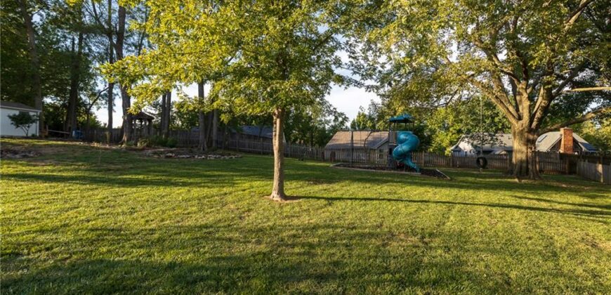 5002 NW 66th Terrace, Kansas City, MO 64151