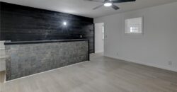 217 Woods Avenue, Excelsior Springs, MO 64024