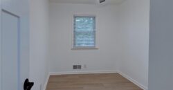 217 Woods Avenue, Excelsior Springs, MO 64024