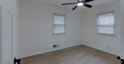 217 Woods Avenue, Excelsior Springs, MO 64024