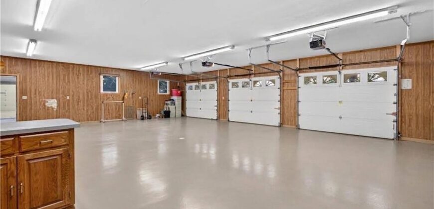 2303 Lynn Road, Excelsior Springs, MO 64024