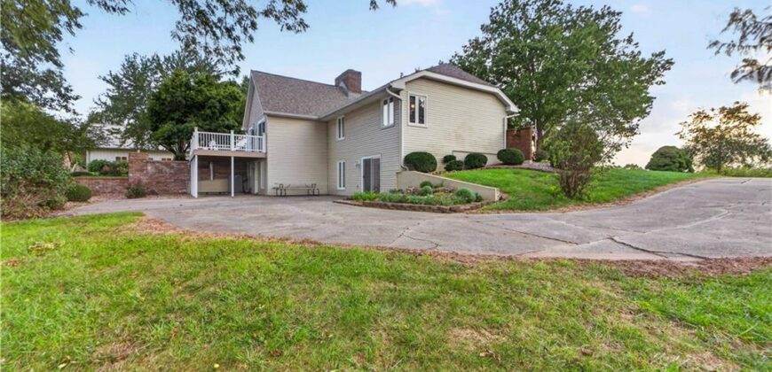 2303 Lynn Road, Excelsior Springs, MO 64024