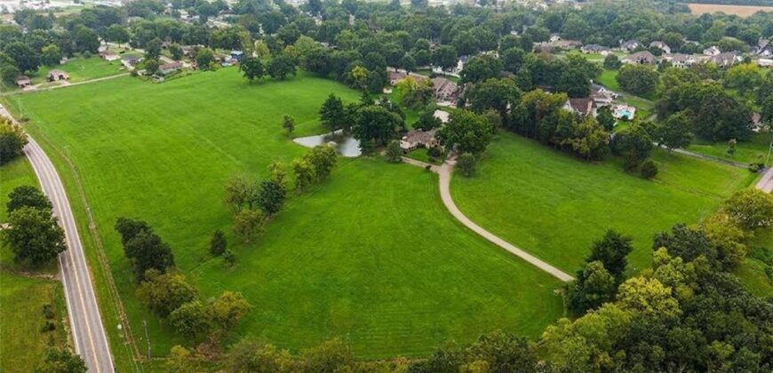 2303 Lynn Road, Excelsior Springs, MO 64024