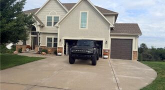 10322 N Ditman Avenue, Kansas City, MO 64157