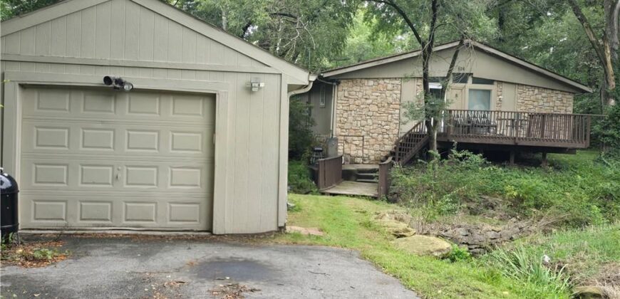 506 NE 114th Terrace, Kansas City, MO 64155