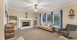 1100 Silverleaf Lane, Liberty, MO 64068