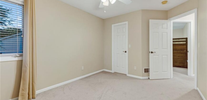 1100 Silverleaf Lane, Liberty, MO 64068