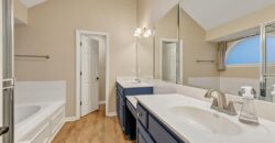 1100 Silverleaf Lane, Liberty, MO 64068