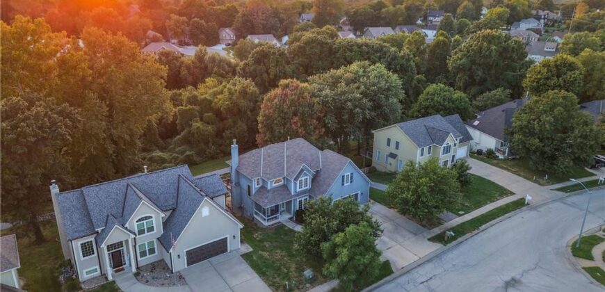 1100 Silverleaf Lane, Liberty, MO 64068
