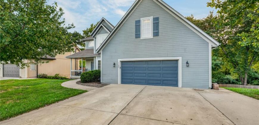 1100 Silverleaf Lane, Liberty, MO 64068