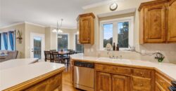 1100 Silverleaf Lane, Liberty, MO 64068