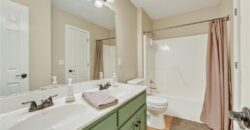 1100 Silverleaf Lane, Liberty, MO 64068