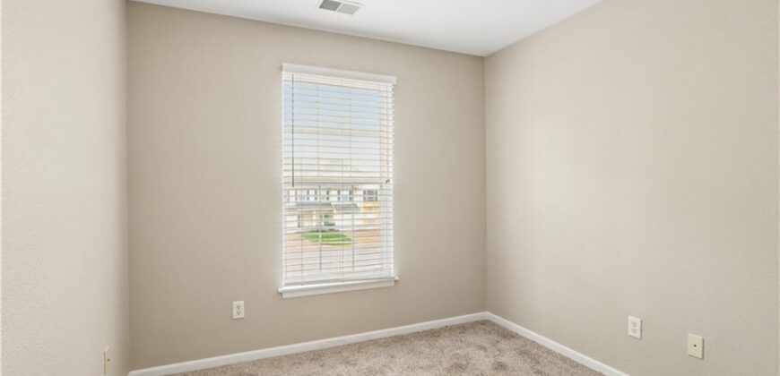 8 NE 95th Court, Kansas City, MO 64155