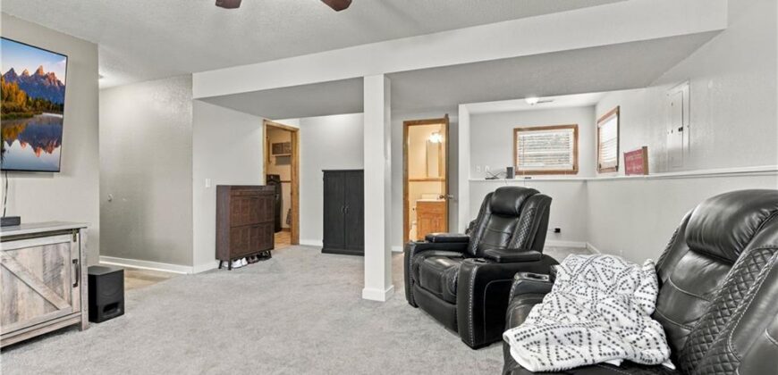 1007 Golden Avenue, Excelsior Springs, MO 64024