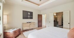 7808 N Chatham Avenue, Kansas City, MO 64151