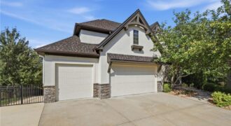 7808 N Chatham Avenue, Kansas City, MO 64151