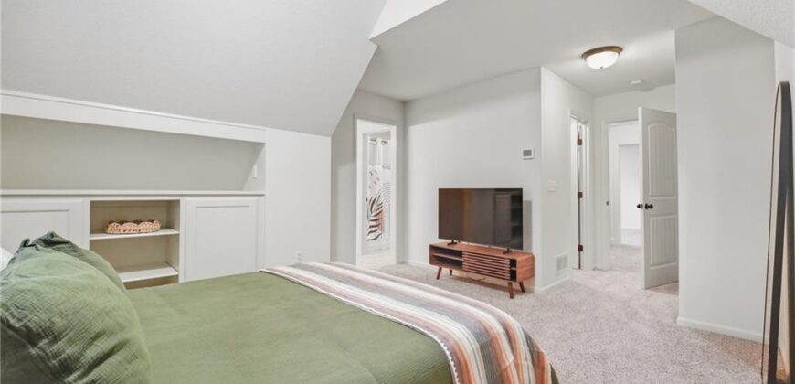 7808 N Chatham Avenue, Kansas City, MO 64151