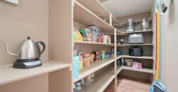 7808 N Chatham Avenue, Kansas City, MO 64151