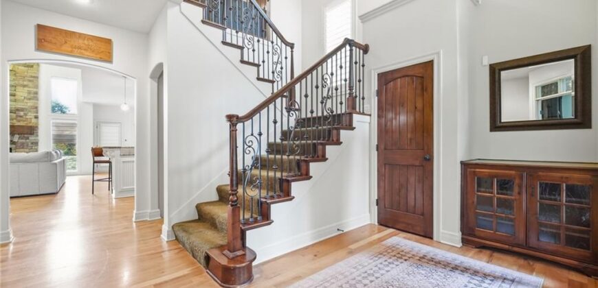 7808 N Chatham Avenue, Kansas City, MO 64151