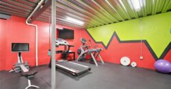 7808 N Chatham Avenue, Kansas City, MO 64151