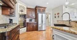 7808 N Chatham Avenue, Kansas City, MO 64151
