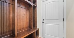 7808 N Chatham Avenue, Kansas City, MO 64151