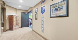 7808 N Chatham Avenue, Kansas City, MO 64151