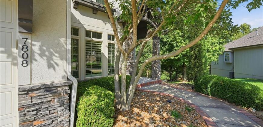 7808 N Chatham Avenue, Kansas City, MO 64151