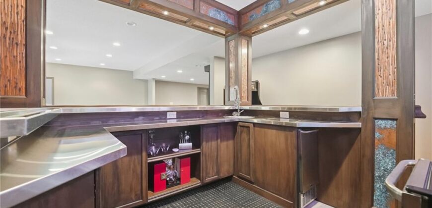 7808 N Chatham Avenue, Kansas City, MO 64151