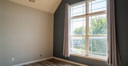 10760 N Laurel Avenue, Kansas City, MO 64157