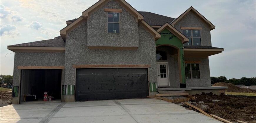 12675 NW Bittersweet Drive, Platte City, MO 64079