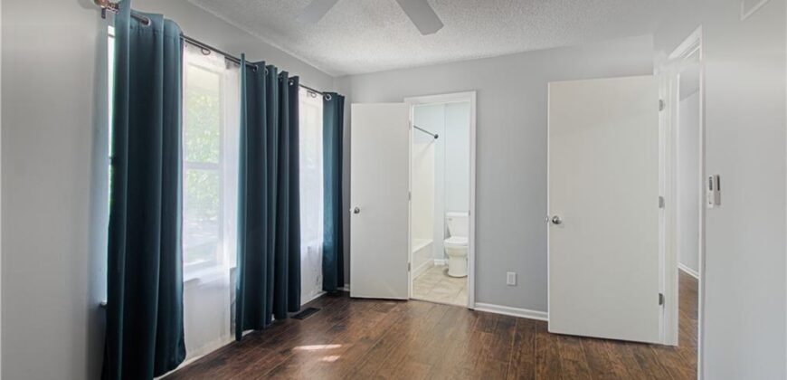 8904 NE 72nd Street, Kansas City, MO 64158