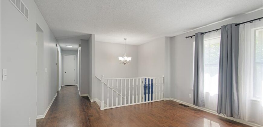 8904 NE 72nd Street, Kansas City, MO 64158