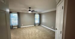 2302 Woodland Circle, Kearney, MO 64060