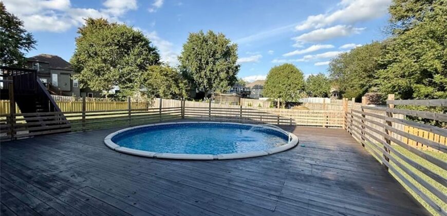 2302 Woodland Circle, Kearney, MO 64060